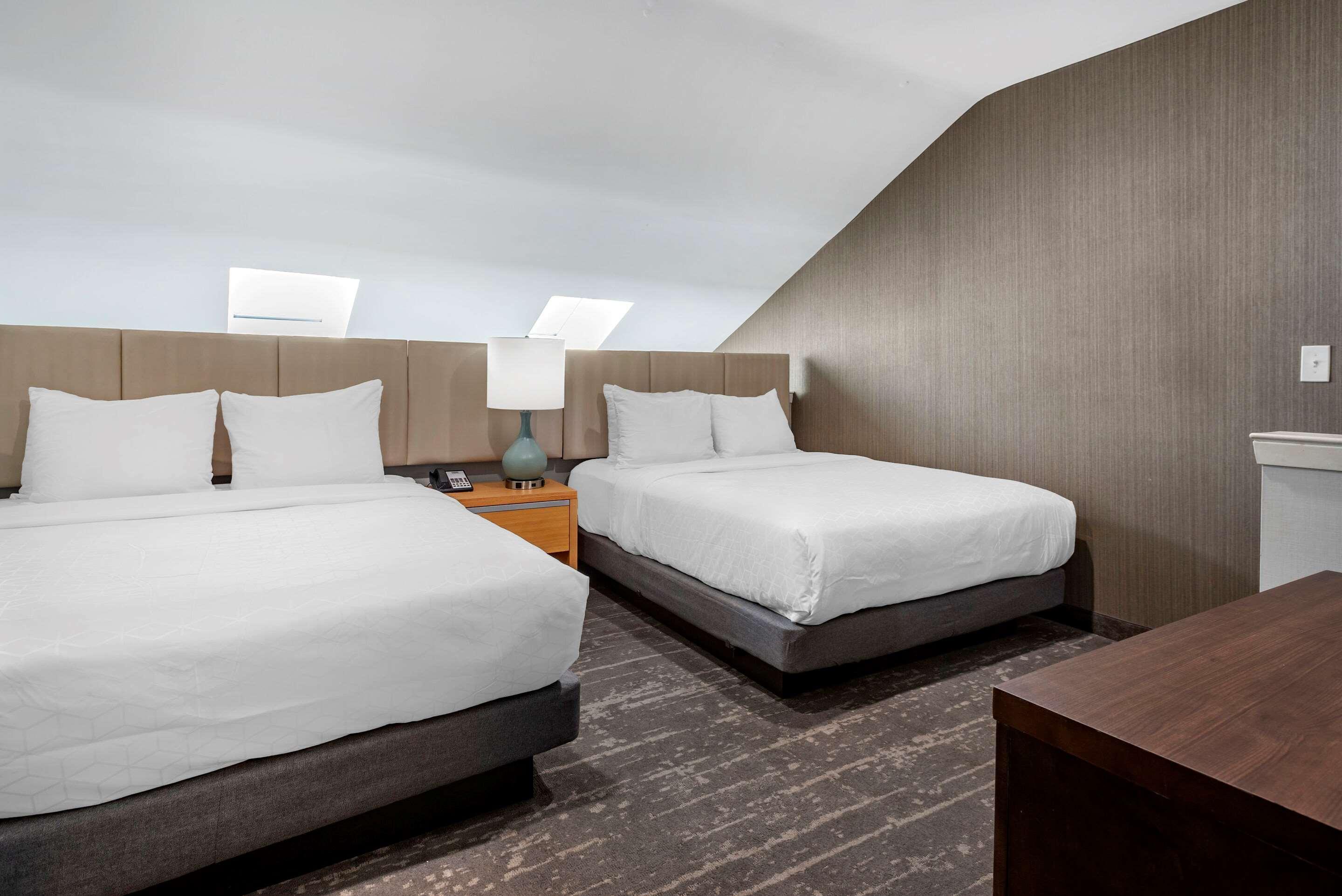 Somerset Lofts Екстериор снимка