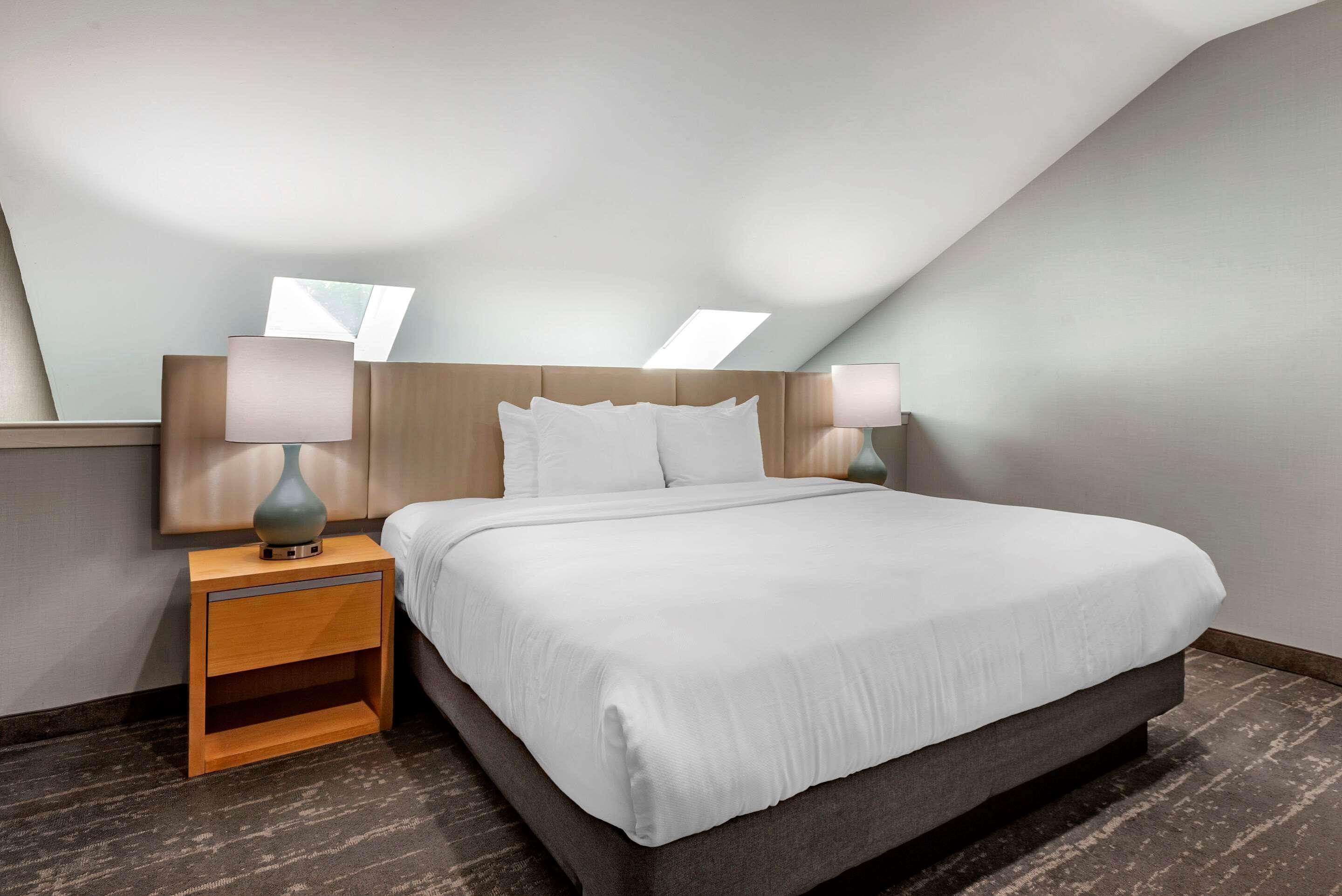 Somerset Lofts Екстериор снимка